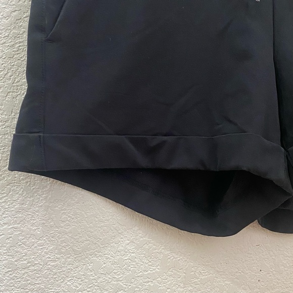 ATHLETA Black Midtown Cuffed Athletic Shorts Size 10 - Picture 6 of 13